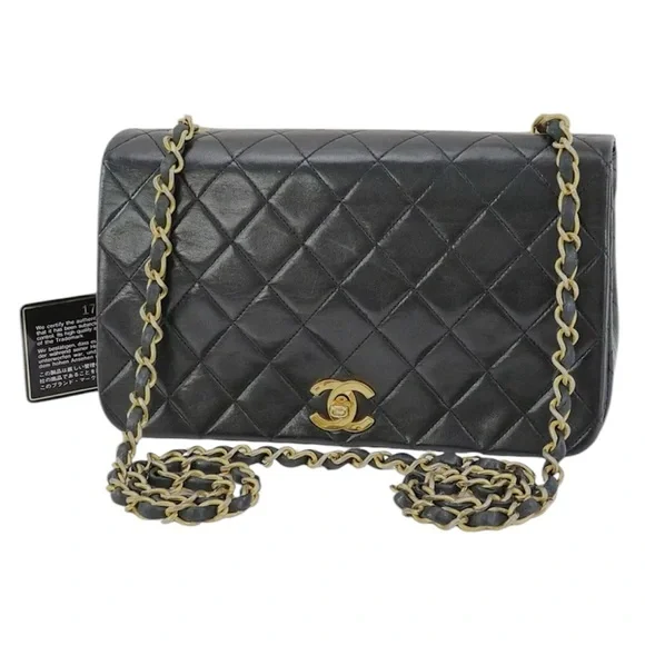 ❌SOLD❌ Chanel Vintage Black Classic Full Flap Bag Medium - Picture 1 of 9